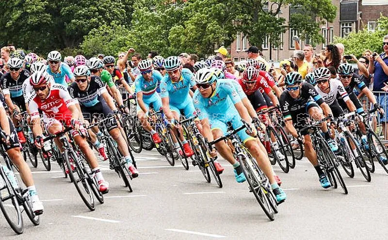 天富娱乐注册百度翻译App“足球运动员孙旭简历照片|个人资料、经历、荣誉一览！”